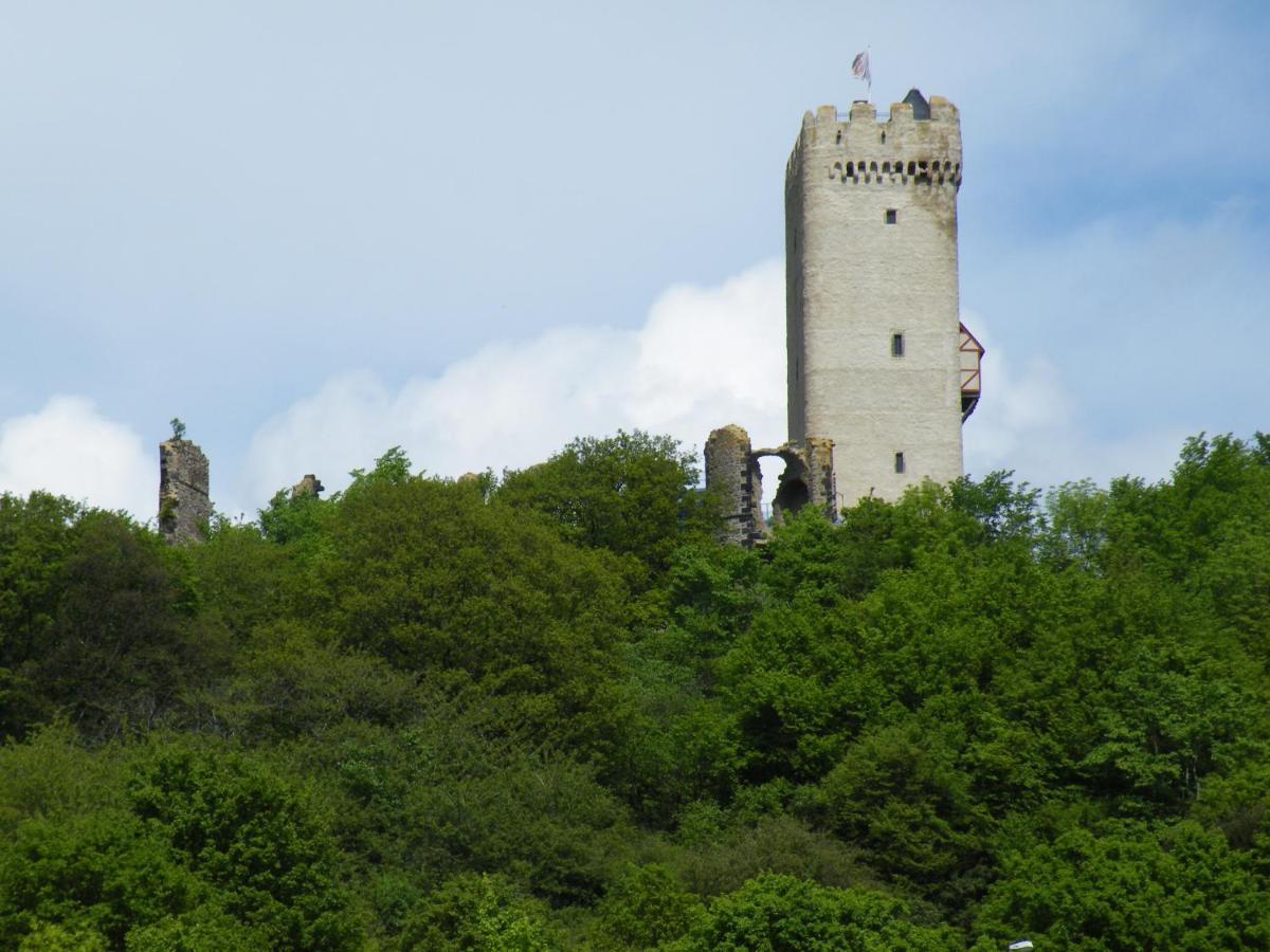 Basche Oberzissen